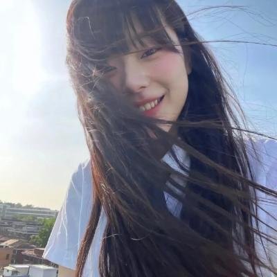 黑珍珠艾曼妞